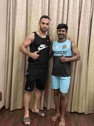 Madhusudan Gowdaa with Puneri Paltan Defender Sambir