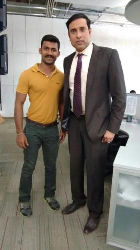 Madhusudhan Gowda with former Indian cricketer VVS Laxman