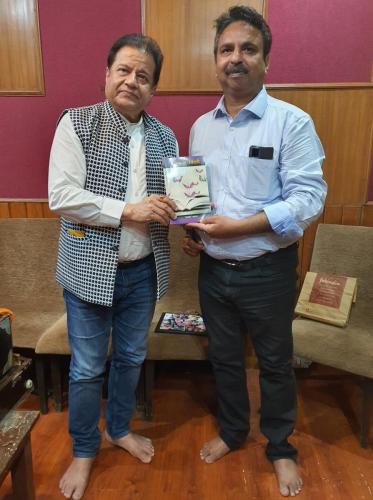 Preveen Sagar with Anoop Jalota